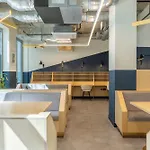 Students Only Stylish Studios In Great Court Near Central London