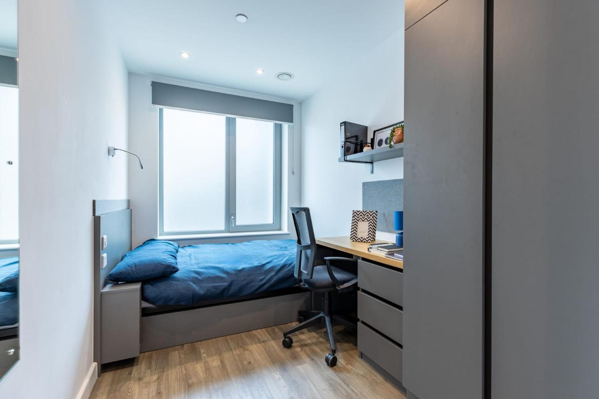 Appartement Students Only Stylish In Great Court Near Londres